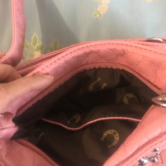 Studded pink purse - Picture 2 of 4